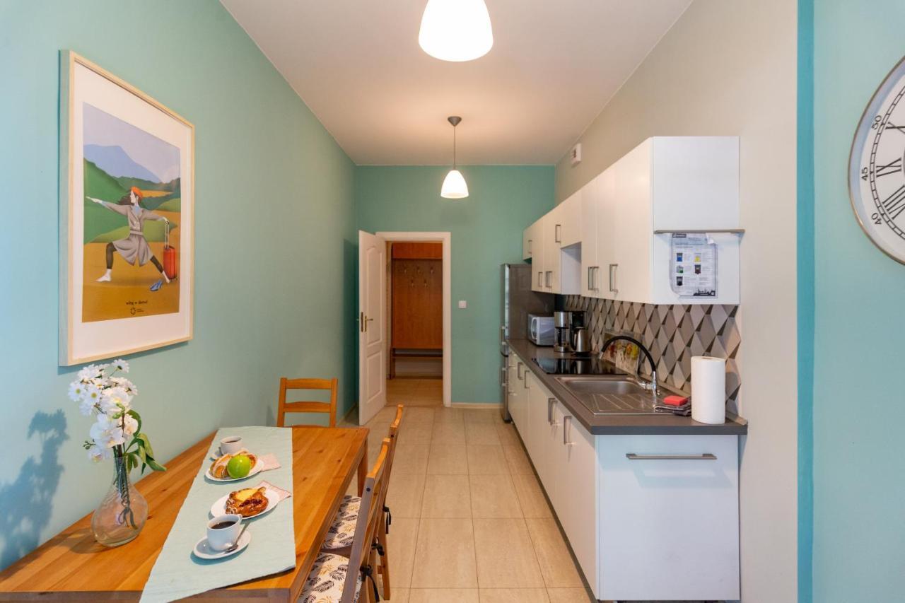 Spacious, Central & Artistic W/Brand New Bathroom! Krasków Exterior foto