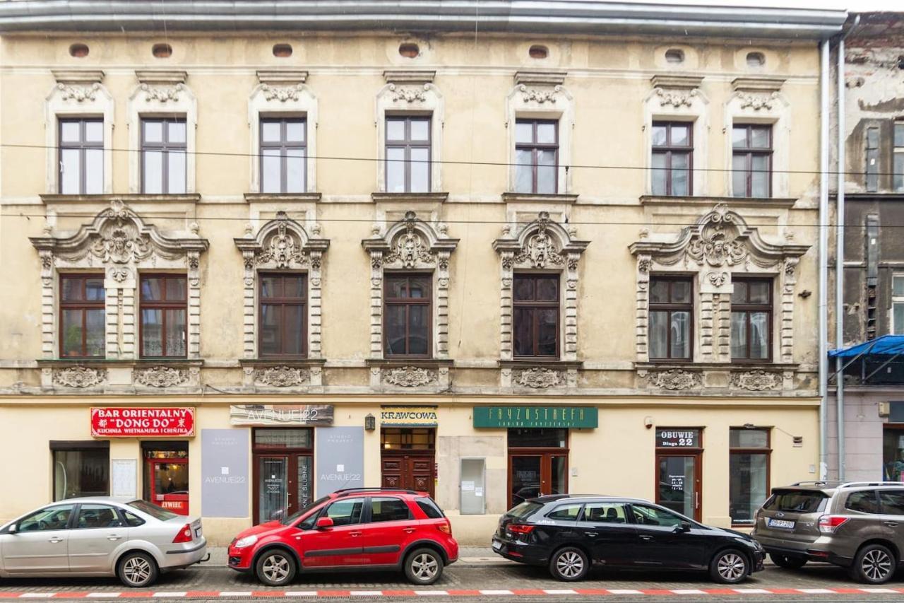 Spacious, Central & Artistic W/Brand New Bathroom! Krasków Exterior foto